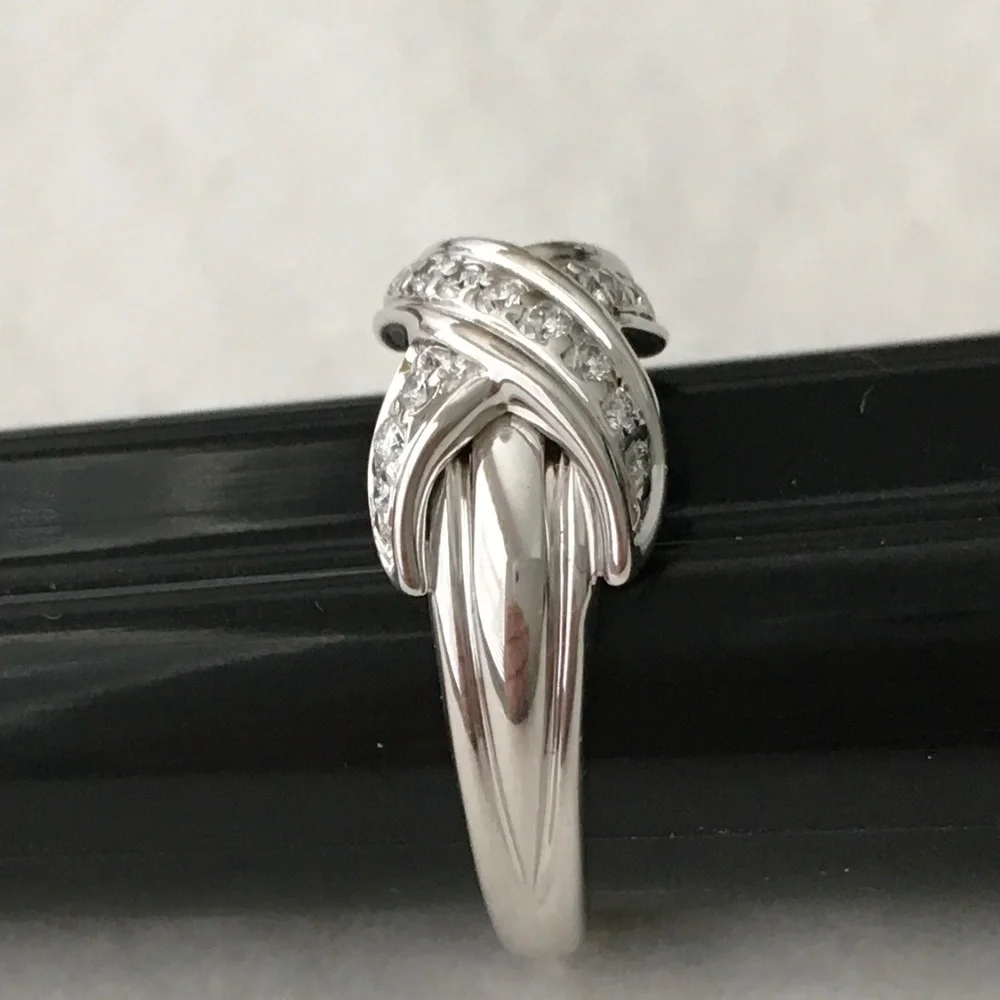 TIFFANY & CO. Vintage Diamond 18K Signature X Crossover Ring Size 7.5 - Picture 7 of 15